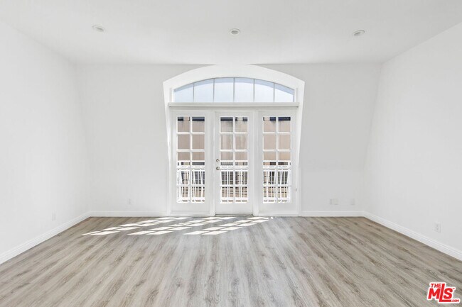 Photo - 9800 Vidor Dr Unidad 303