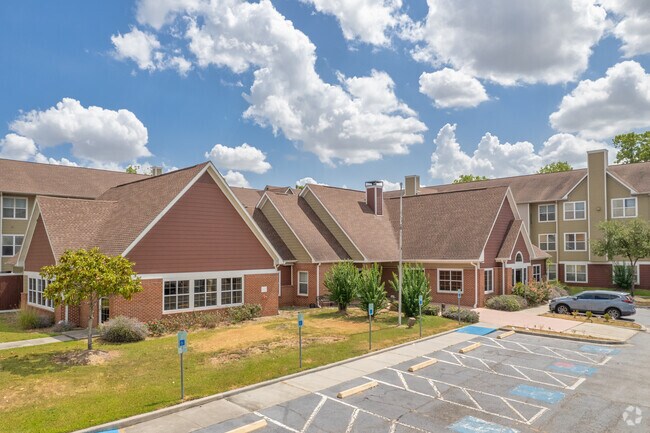 Skye Ridge Apartments