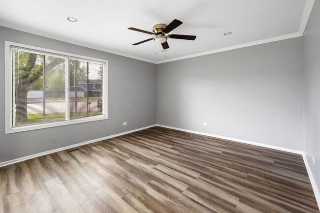 Photo - 3060 Winchester Ct W Townhome