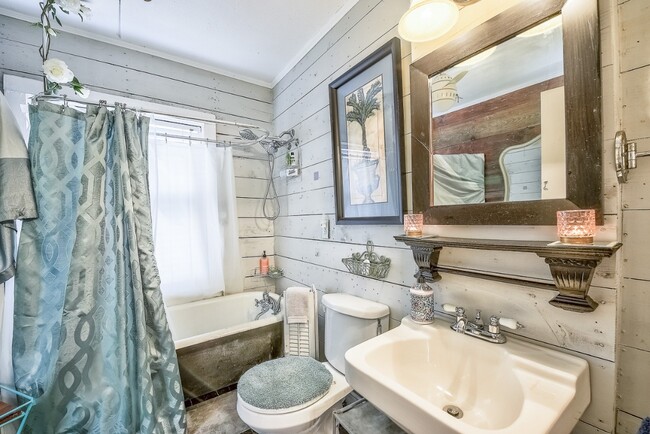 Photo - 316 Harbin Ave