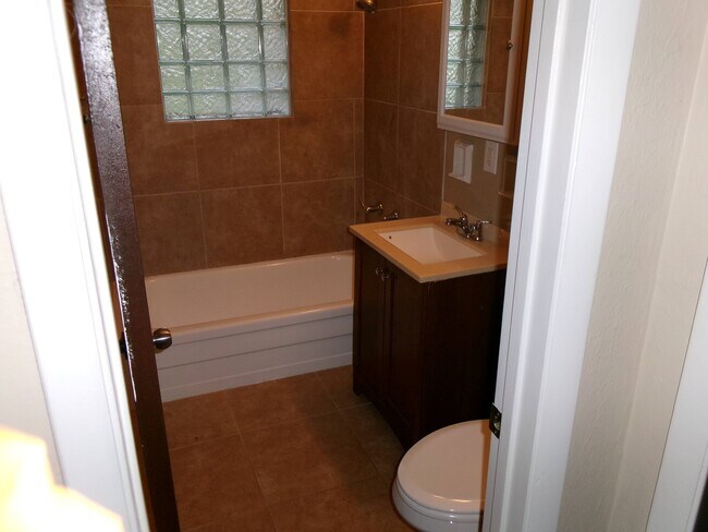 124 Maple St Unit 124