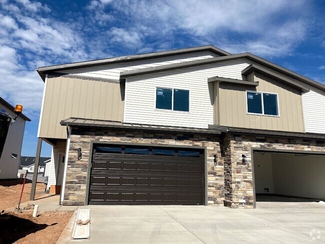 Building Photo - Brand New Duplex - Coming Soon Rental