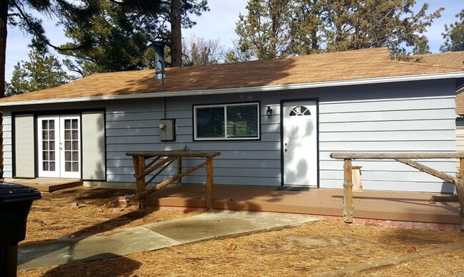 Photo - 564 Riverside Ave Casa