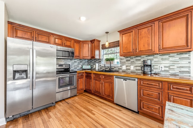 Photo - 2633 Bay Grove Rd