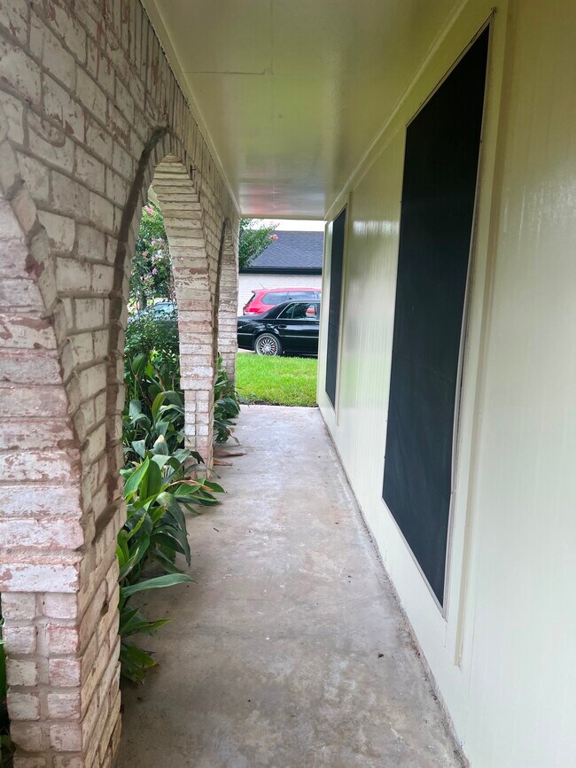 Photo - 6742 Indian Lake Dr