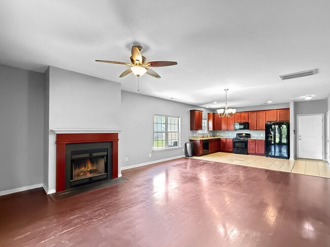 Photo - 11 Sand Live Oak Dr