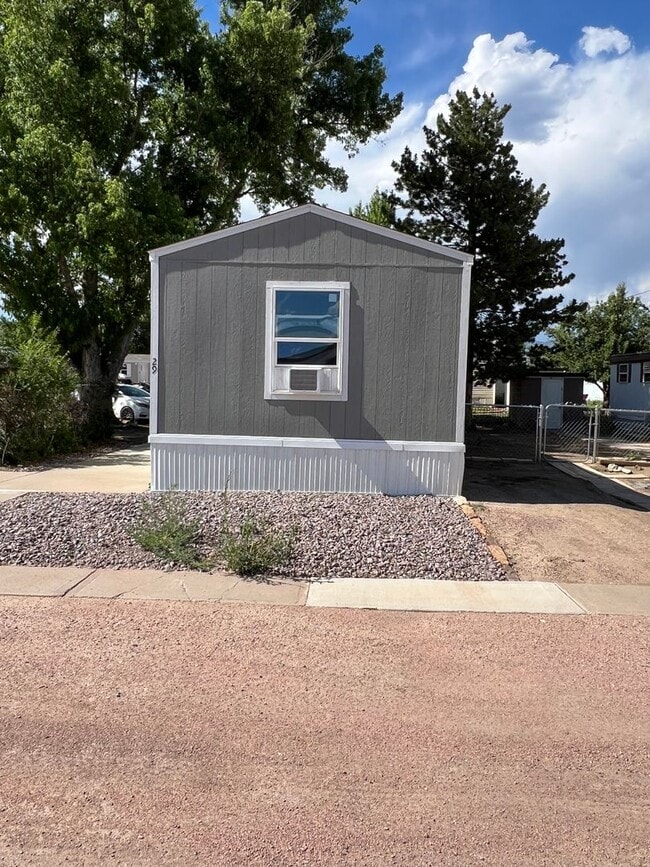 Photo - New 3 bedroom 2 bath in a Mobile Home Park