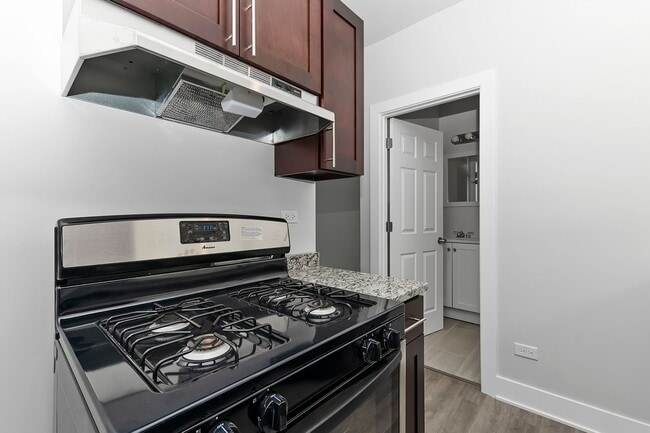 Photo - 6100 Eberhart