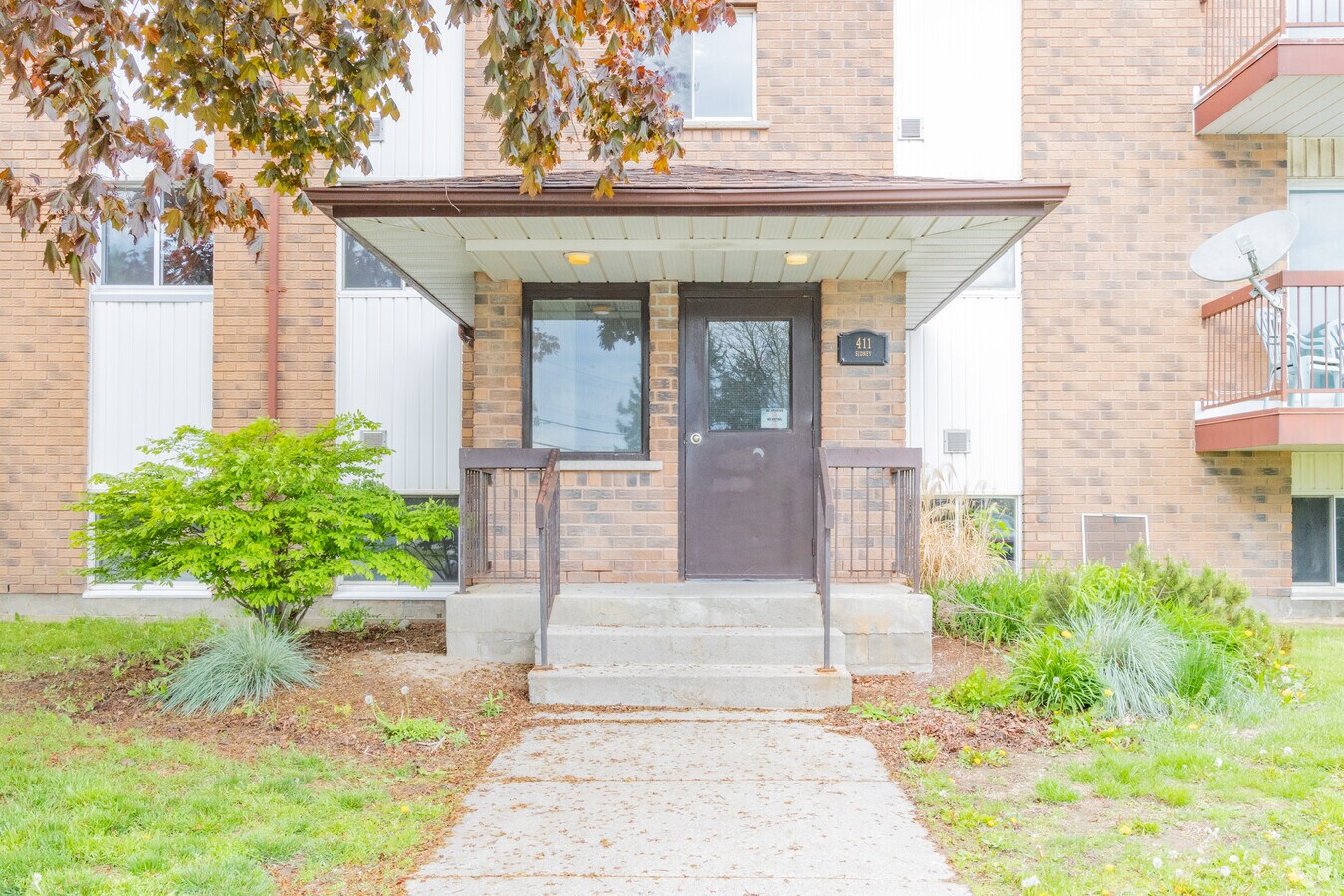 Photo - 409-411 Sidney St