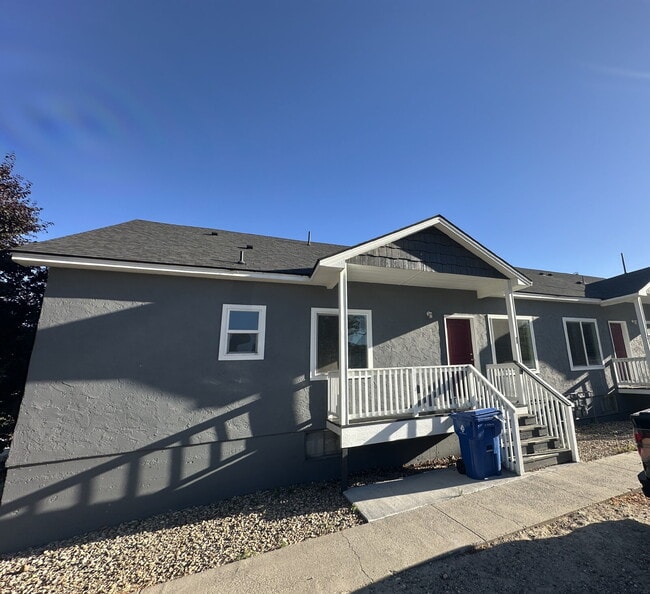 Photo - 411 N 7th St