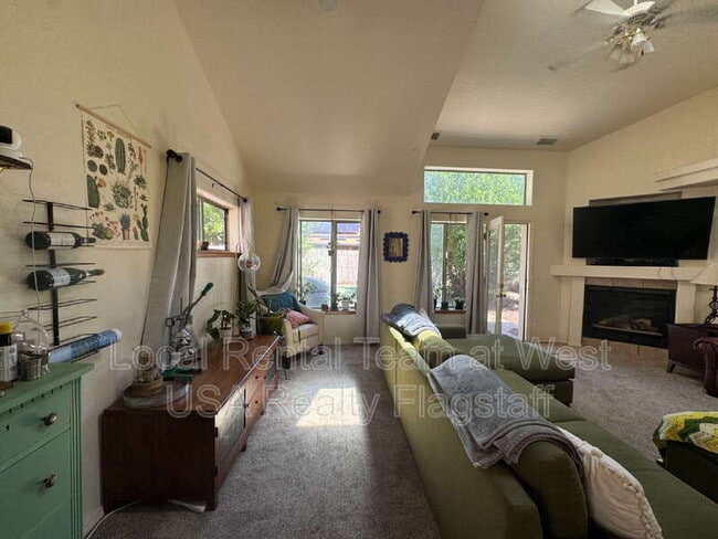 Photo - 1742 N Blue Spruce Cir