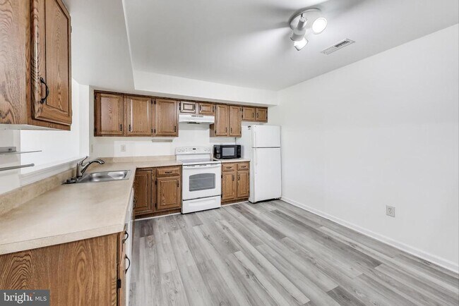 Photo - 1764 Wilcox Ln