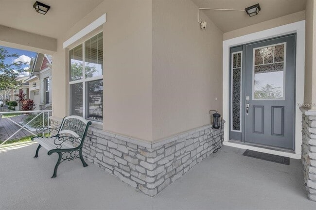 Photo - 2487 Empress Dr