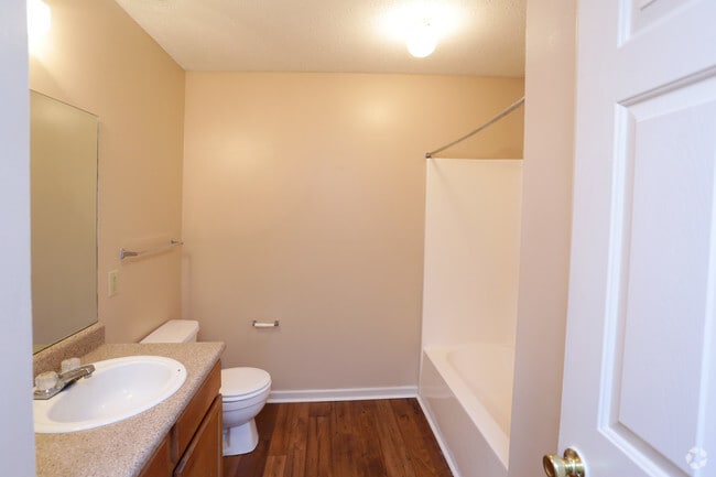 Photo - 140 on Royal