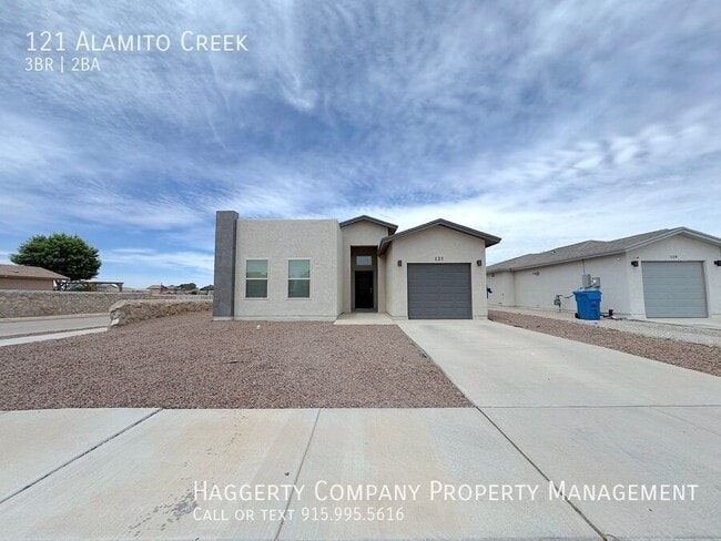 Building Photo - 121 Alamito Creek Ave