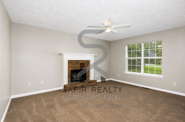 Photo - 220 Beechwood Ln