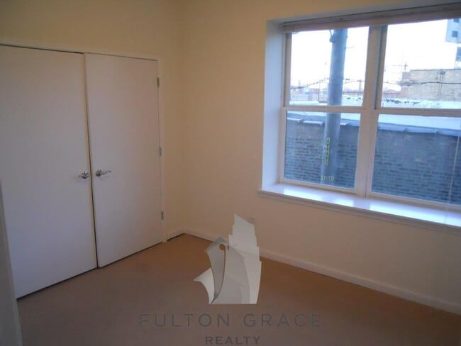 Photo - 4217 W Irving Park Rd Unit 2B