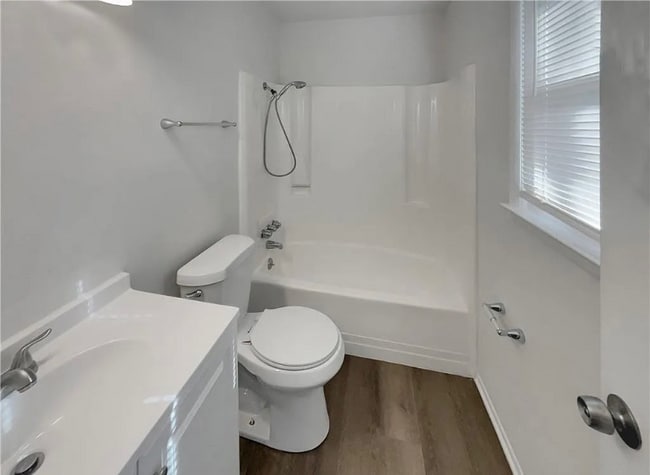 Photo - 7608 Millstone Ln