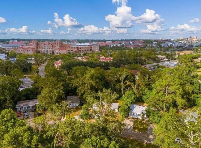 Photo - 1505 Atkamire Dr