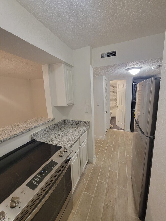 Photo - Keystone Courtyard Apartments