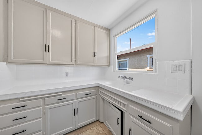 Photo - 3630 Highland Ave