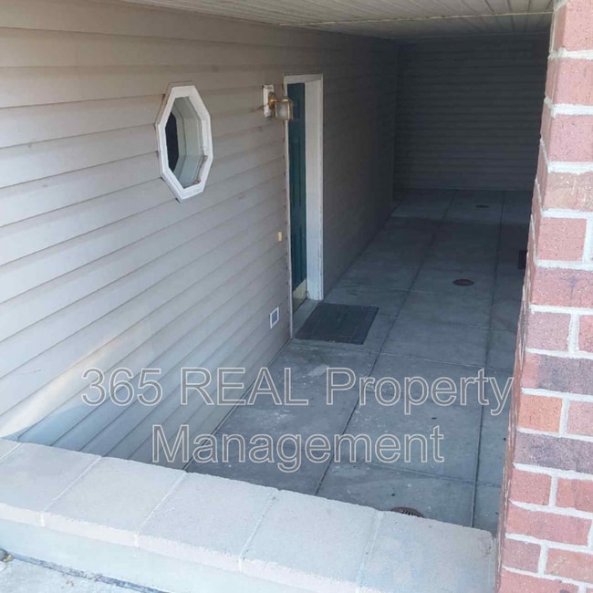 Photo - 2551 W 24th St Unit B1