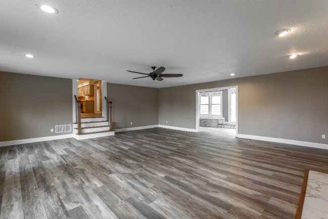 Photo - 2134 Morris Hill Rd House