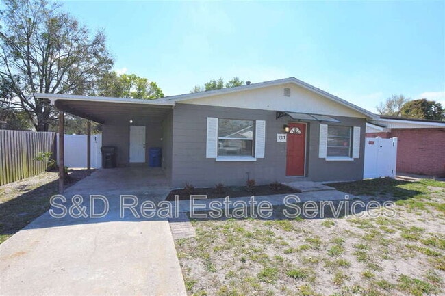 Building Photo - 1317 E Myrtle St