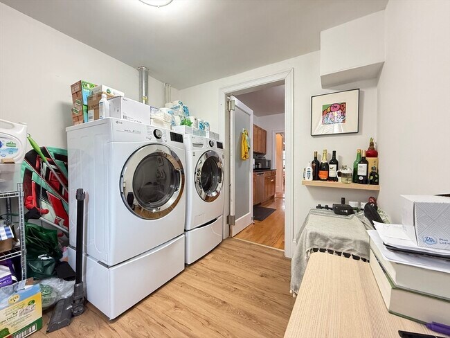 Photo - 132 Middlesex Rd Unit 1