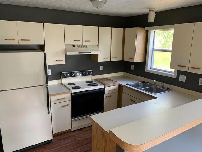 Photo - 1021 Wood Creek Dr Unit 7