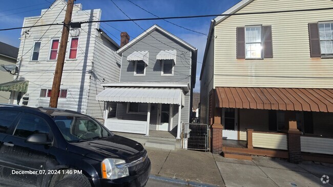 Building Photo - Fallowfield Ave Duplex Unit Front Rental