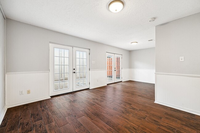 Photo - 3013 Beecave Dr