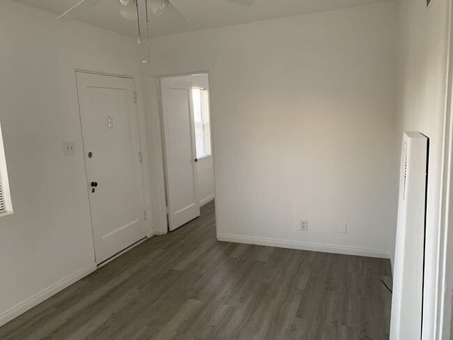 1026 Elm Ave Unit #A