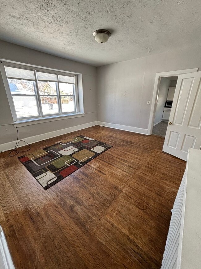 Photo - Must-See Rental! 2 bed, 1 bath La Crosse H...