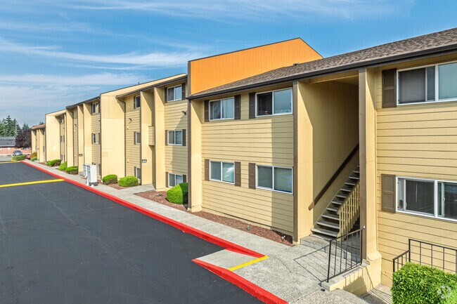 Photo - Laurel Court