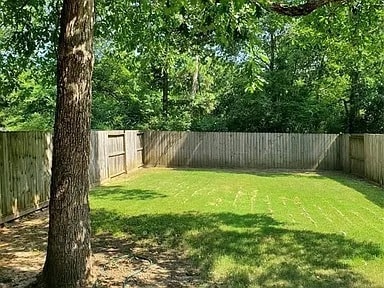 Photo - 1071 Mann Rd