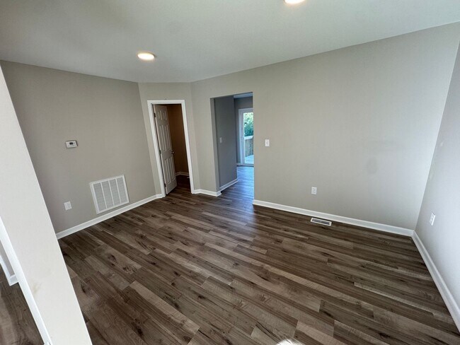 Photo - 147 Waddell Cir Unit 149-Waddell