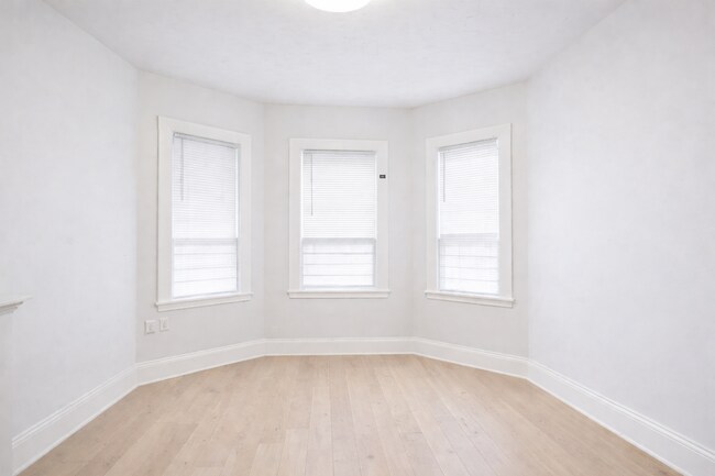 Photo - Twenty Three Deering Unit 1