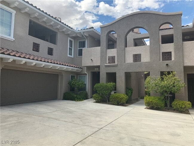 Building Photo - 11830 Portina Dr Unit 2031 Rental