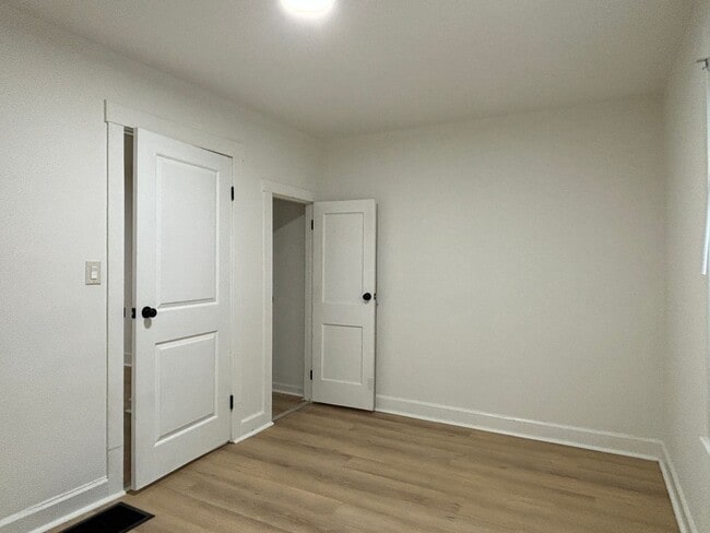 Photo - 2617 Shriver Ave Unit 2617