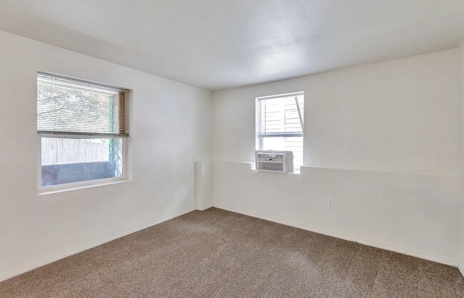 Photo - 9257 SE Clinton St Unidad 401