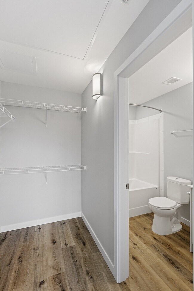 Photo - Marakai - Corporate Unit B202