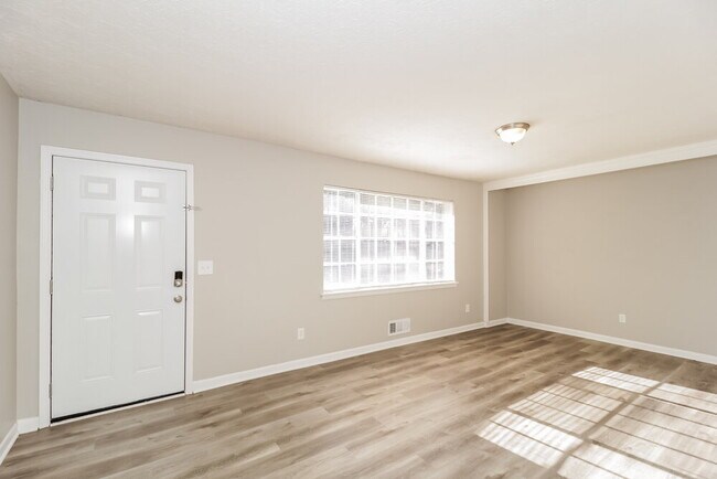 Photo - 7334 Mockingbird Ct