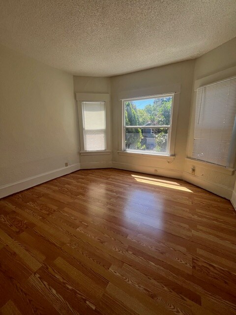 Photo - 3904 N Albina Ave Apartment Unit 2