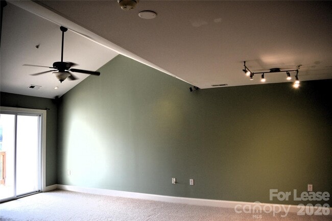 Photo - 6321 Park Creek Dr