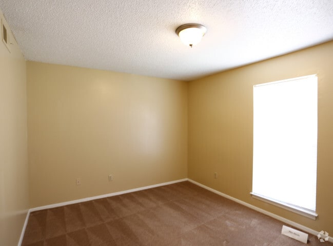 Photo - Bartlett Crossing