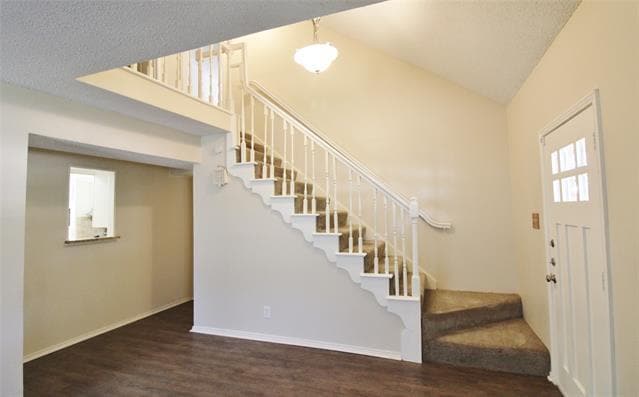 Photo - 900 Valley Ridge Dr