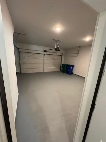 Photo - 1202 Ainsworth Alley