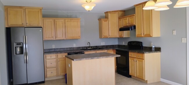 Photo - 403 Shadetree Blvd