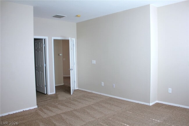 Photo - 2212 Sawtooth Mountain Dr